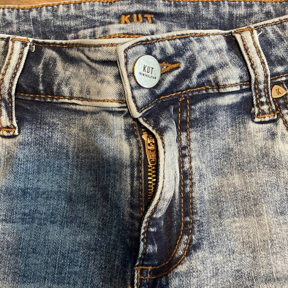 KUT From the Kloth Distressed Light Wash High Rise Shorts Size 6 - Picture 4 of 11